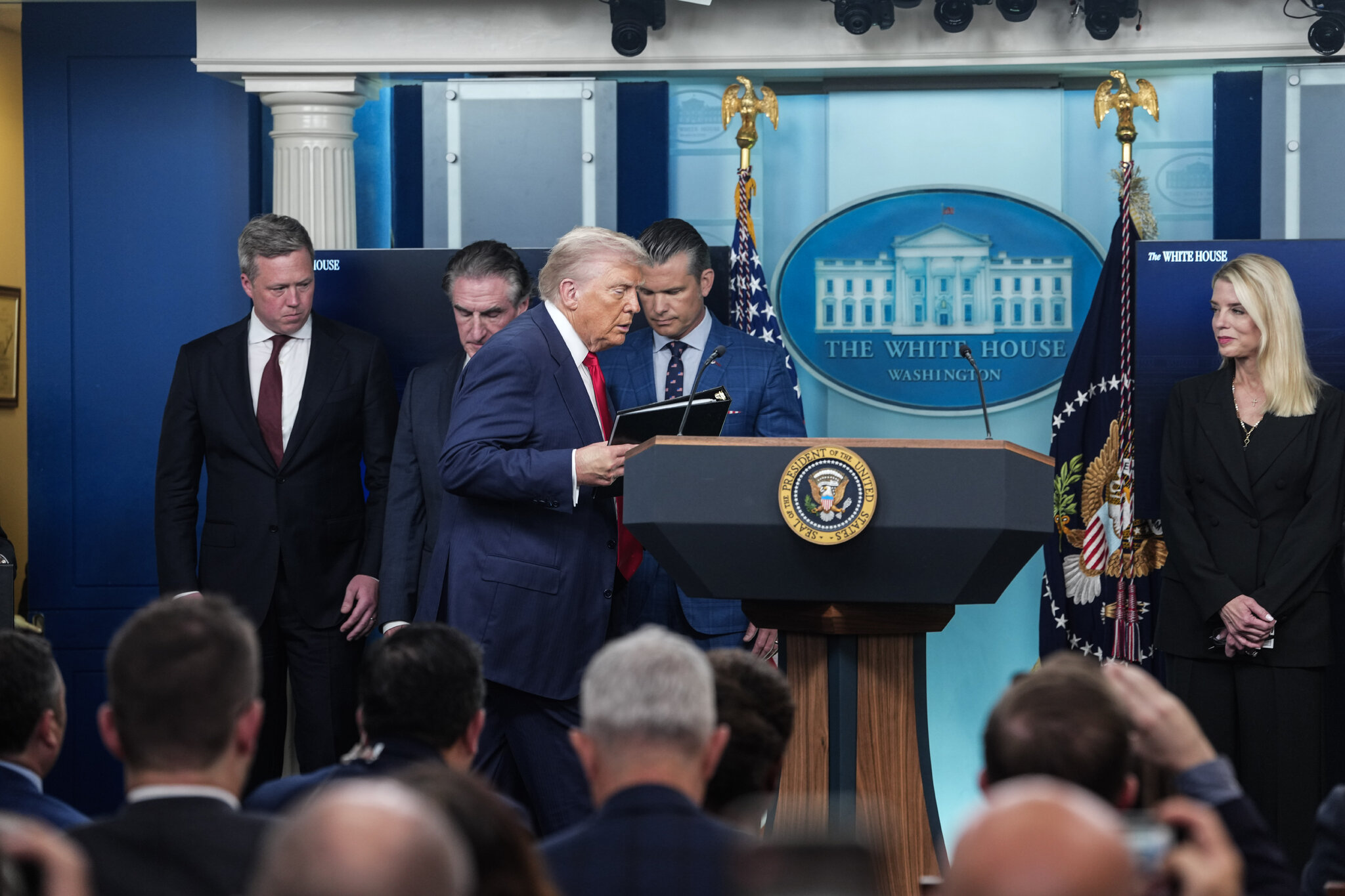 Live updates: Trump puts Washington police under federal control, National Guard to be deployed – Reuters