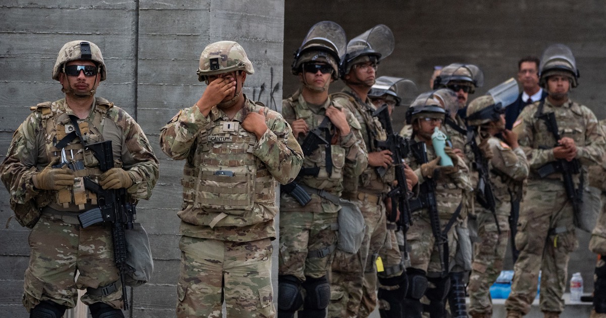 Low morale among Trump’s National Guard troops is promising – MSNBC News