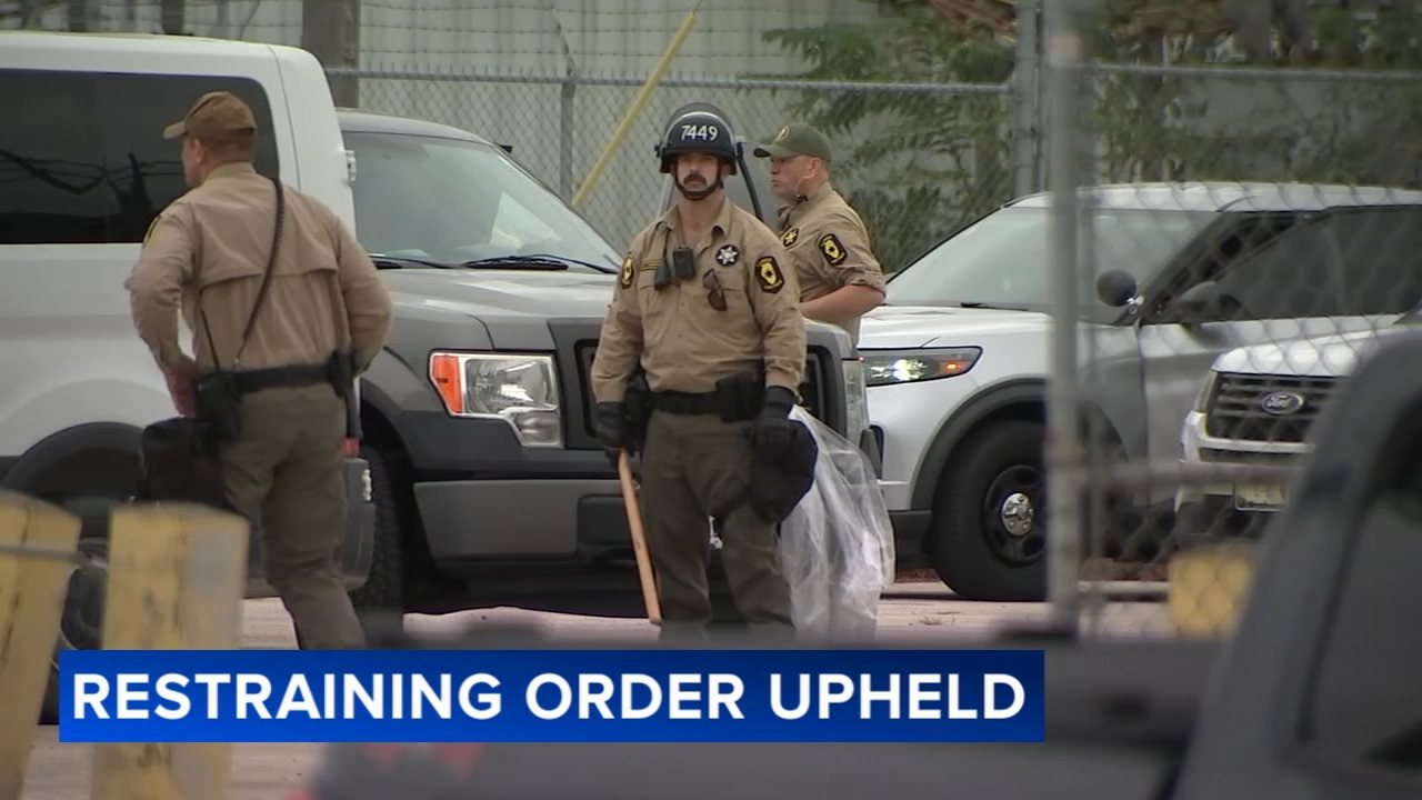 Appeals court upholds ruling blocking Trump admin. from deploying National Guard in Illinois; Broadview ICE facility protest held – ABC7 Chicago