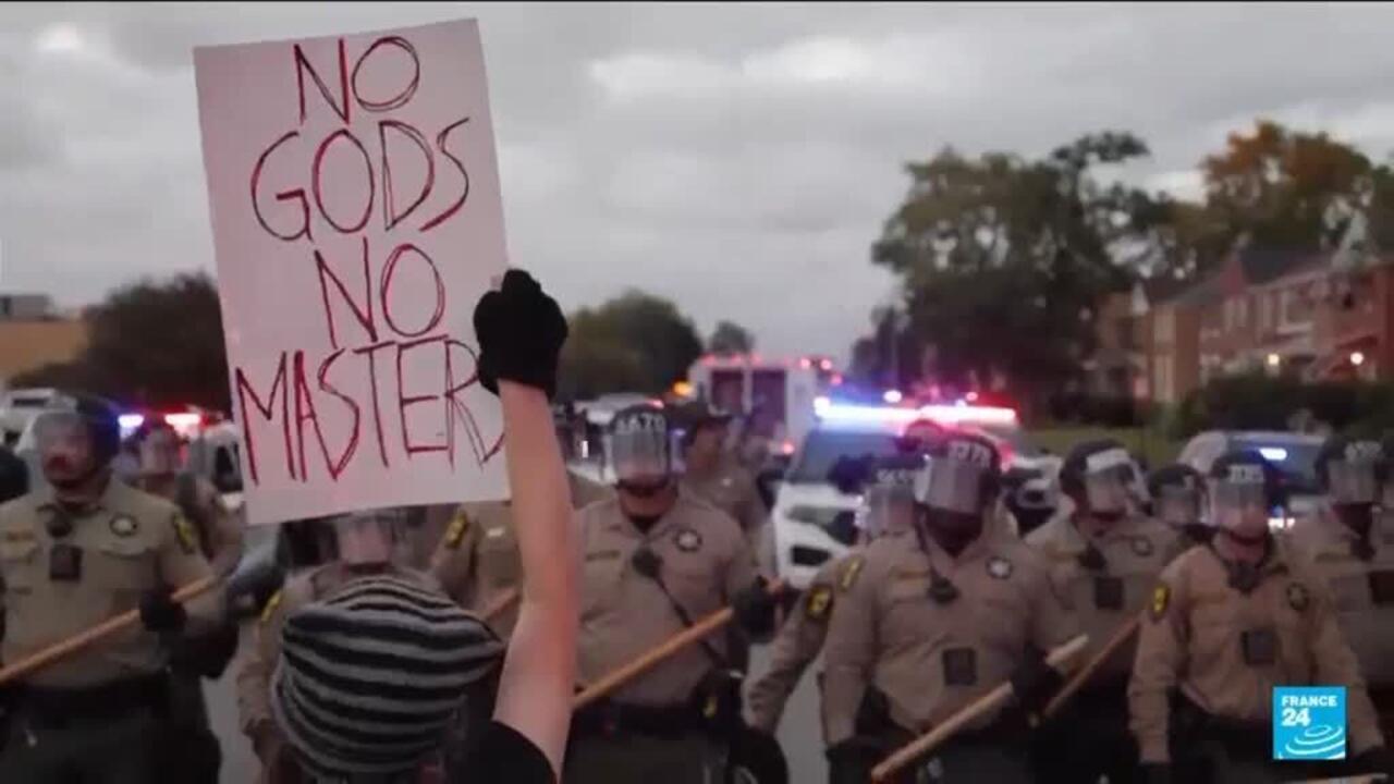 Tensions flare at ICE facility near Chicago as Trump deploys National Guard – France 24