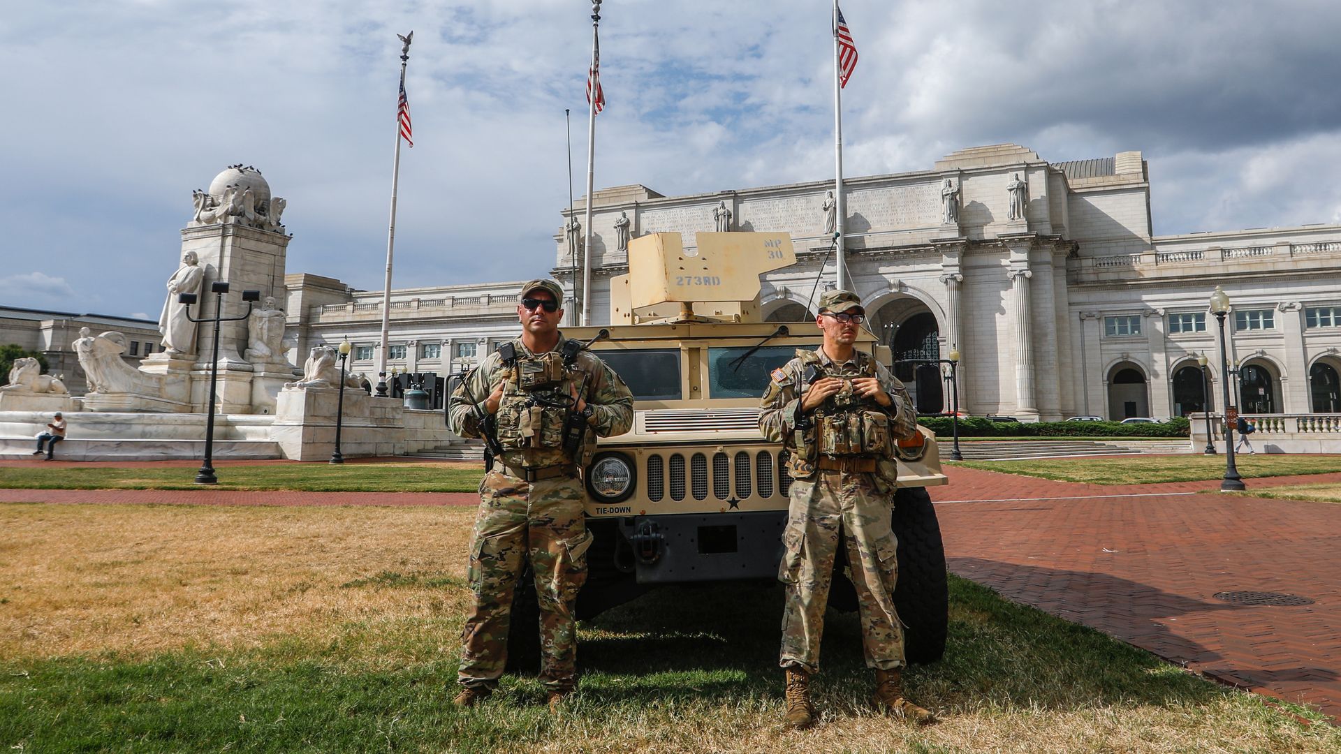 Trump’s threat to deploy troops in Chicago raises legal questions – Axios